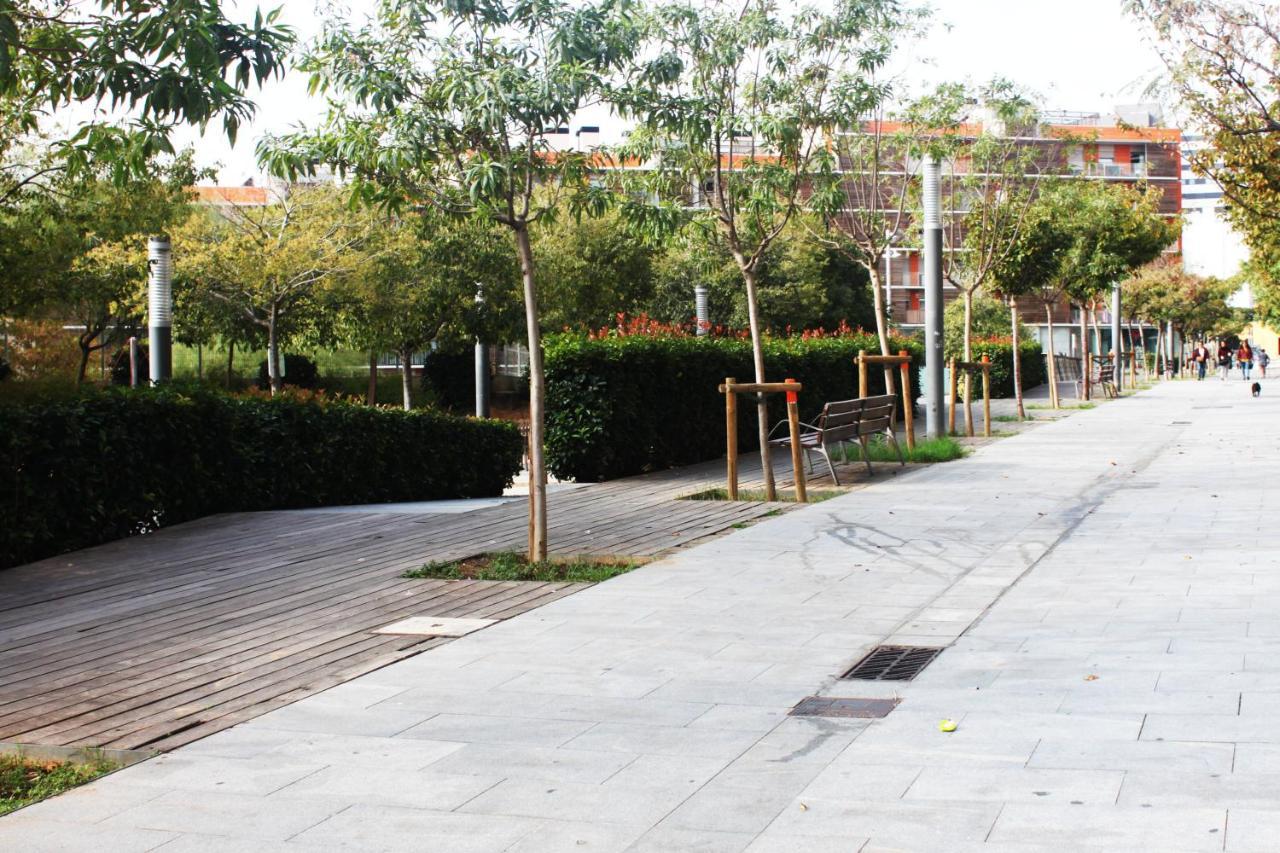 Barcelona - Camp Nou Villa L'Hospitalet de Llobregat Buitenkant foto